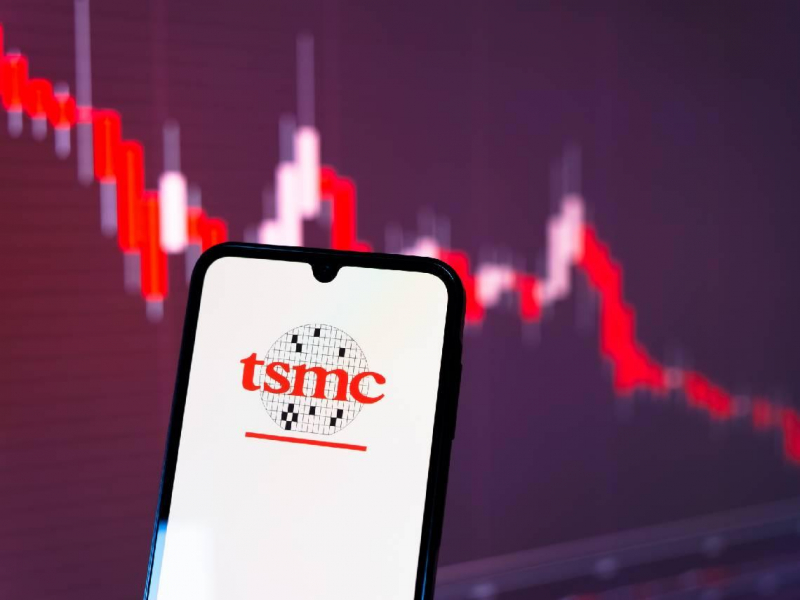 台積電(2330)股東暴增15萬人！越跌越買是接刀？為何專家說短線別看基本面就追價？散戶逆轉勝，關鍵看這裡